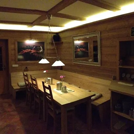 Guest house And Monika 3*